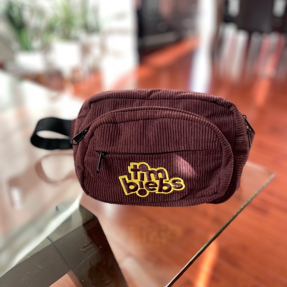 Tim Biebs Special Edition Tim Hortons Fanny Pack/Cross Body Bag - Picture 3 of 8